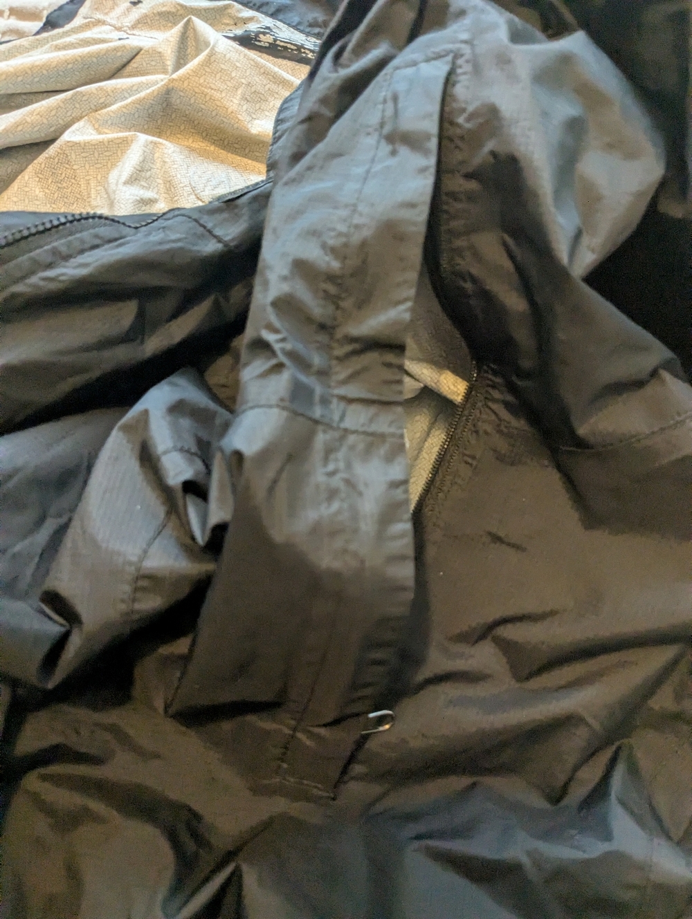 Waterproof Shell Zipper Armpits, Adjustable Bottom & Cuffs, Hood Rolls To Collar - Picture 8 of 15